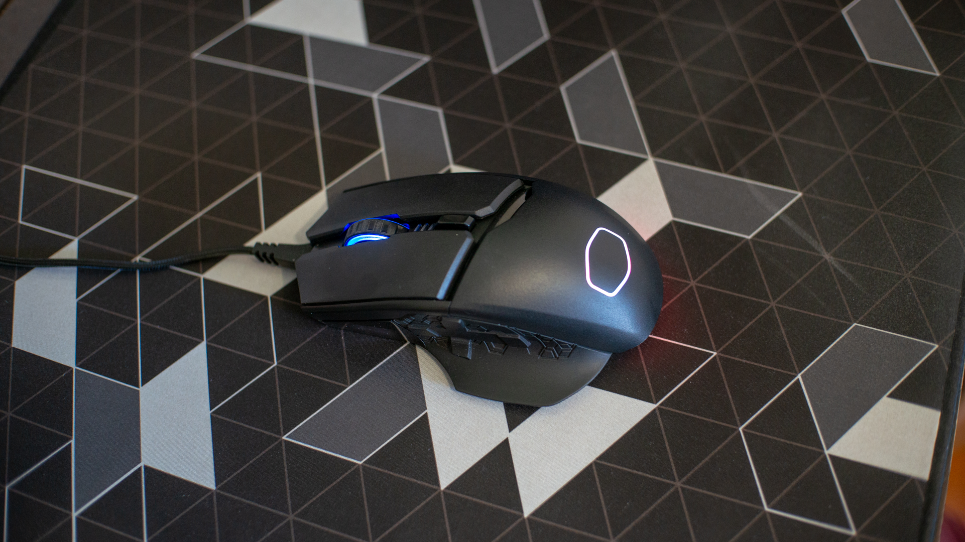 Cooler Master MM830 gaming mouse review | TechRadar