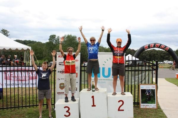 Women'soverall podium for 2012 NUE Series. Cheryl Sornson takes the title ahead of Amanda Carey.