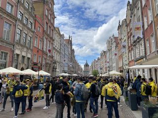 Fans congregate along Dlugi Targ in Gdansk