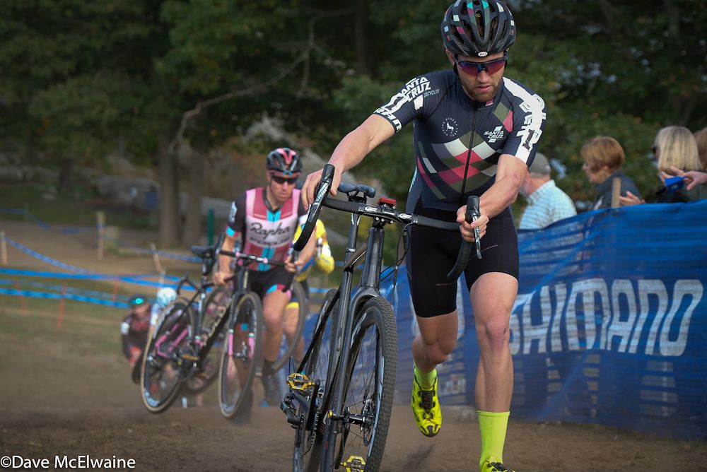Tobin Ortenblad (Santa Cruz) lead during the initial lap but chased Powers for several laps thereafter
