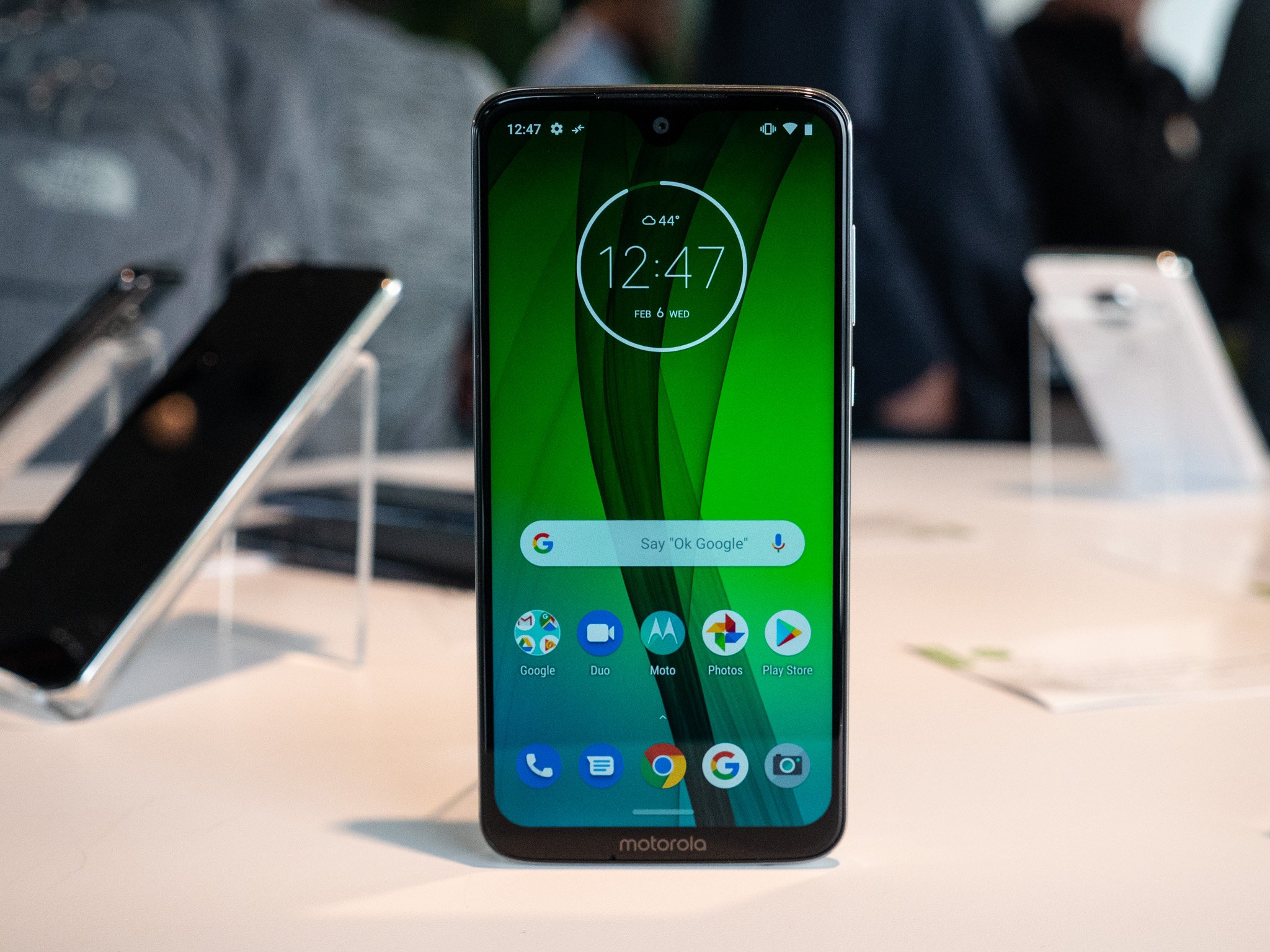 Review: Motorola Moto G7 is the inexpensive Android phone you've been  waiting for