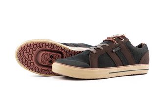 DZR's Cove Timber is a stylish casual shoe, with can ride clipped-in. 