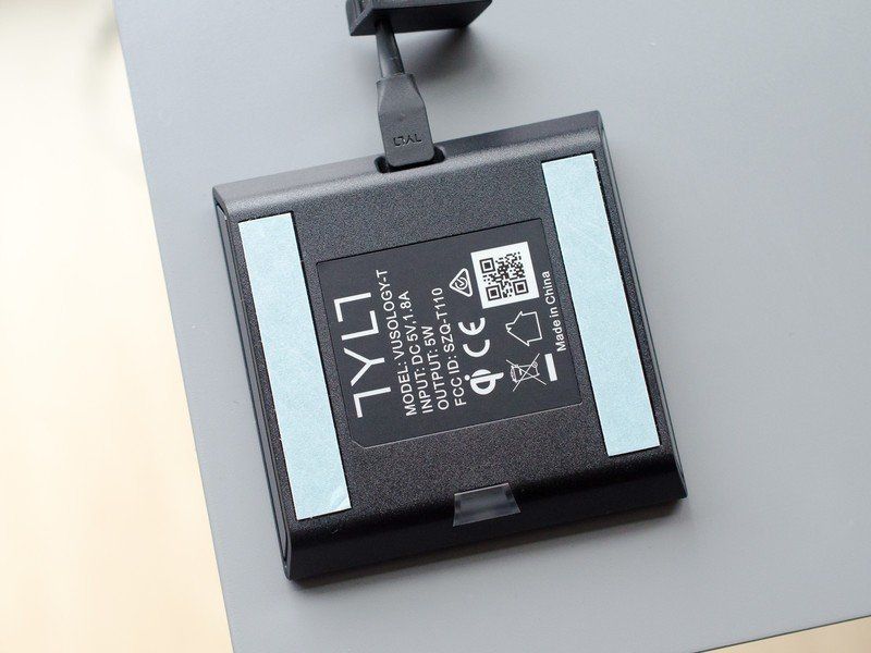 TYLT VU SOLO charger