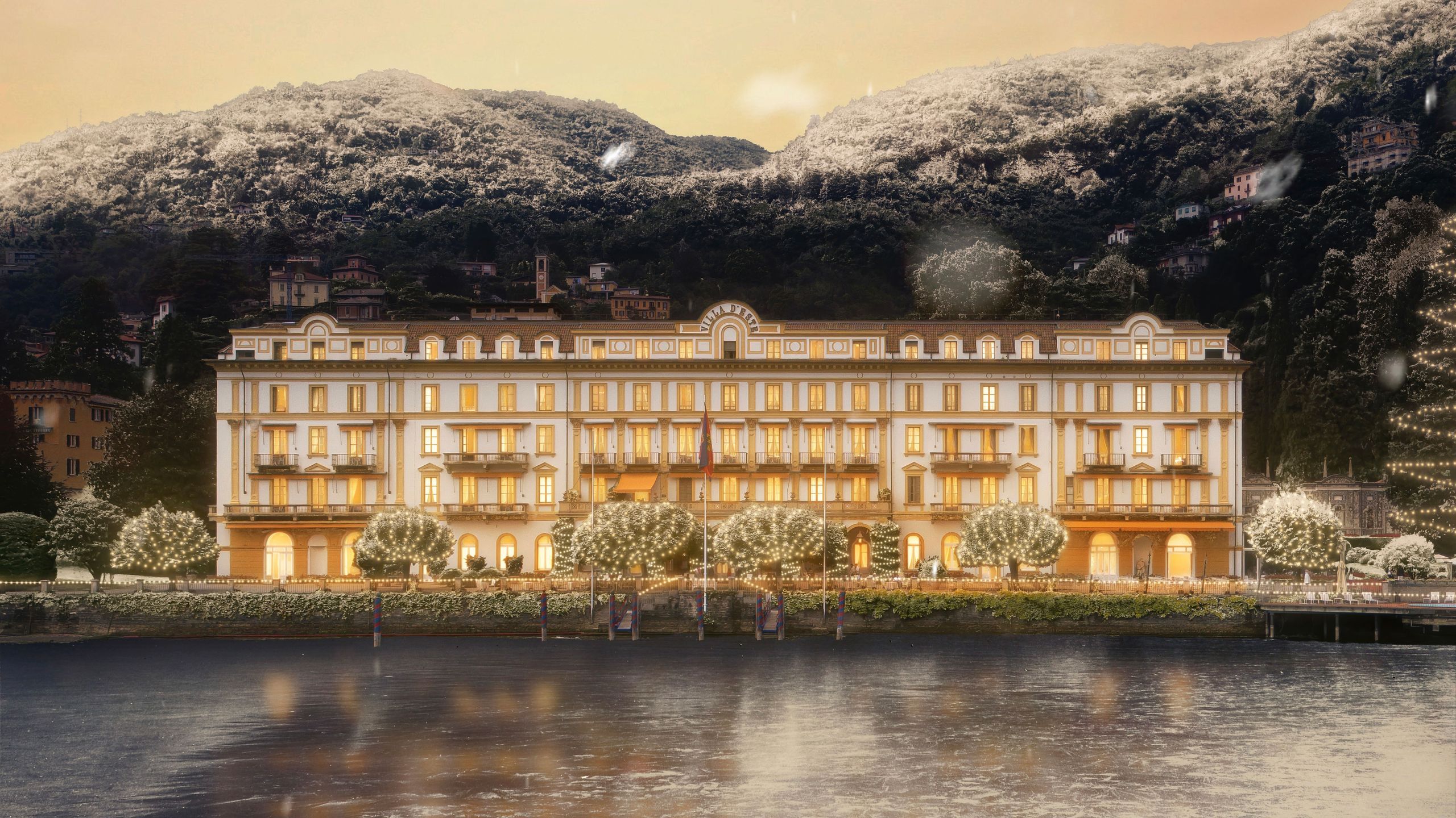 Review: Villa d'Este – a Christmas spectacle on Lake Como