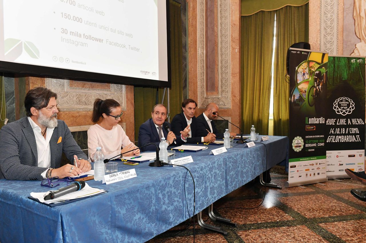 Mauro Vegni presents the route of Il Lombardia in Como.