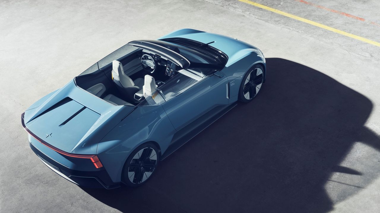 Angled view of the Polestar O2 from the rear, with the roof down