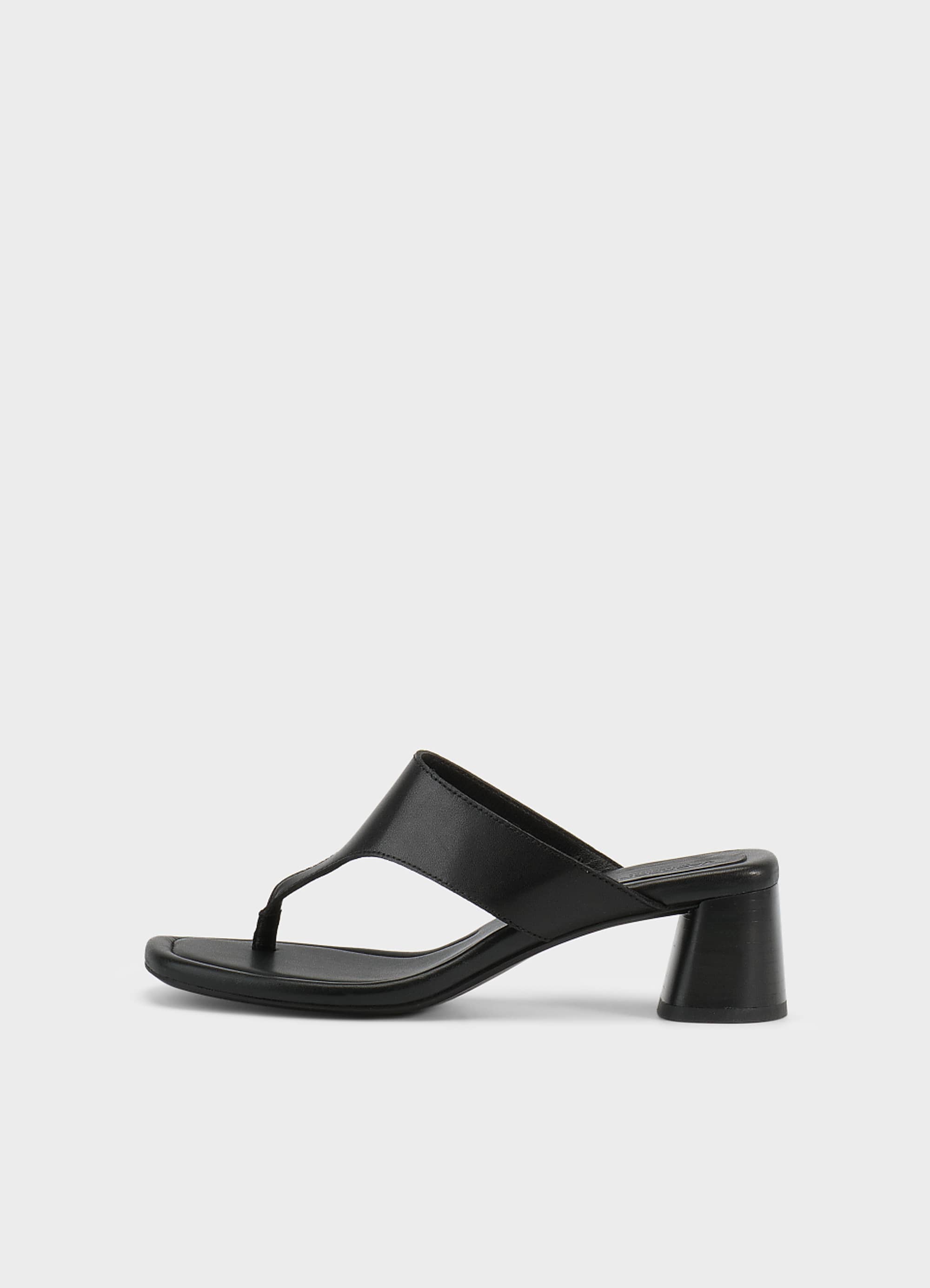 Vagabond Shoemakers Evie Leather Heeled Thong Sandals in Black