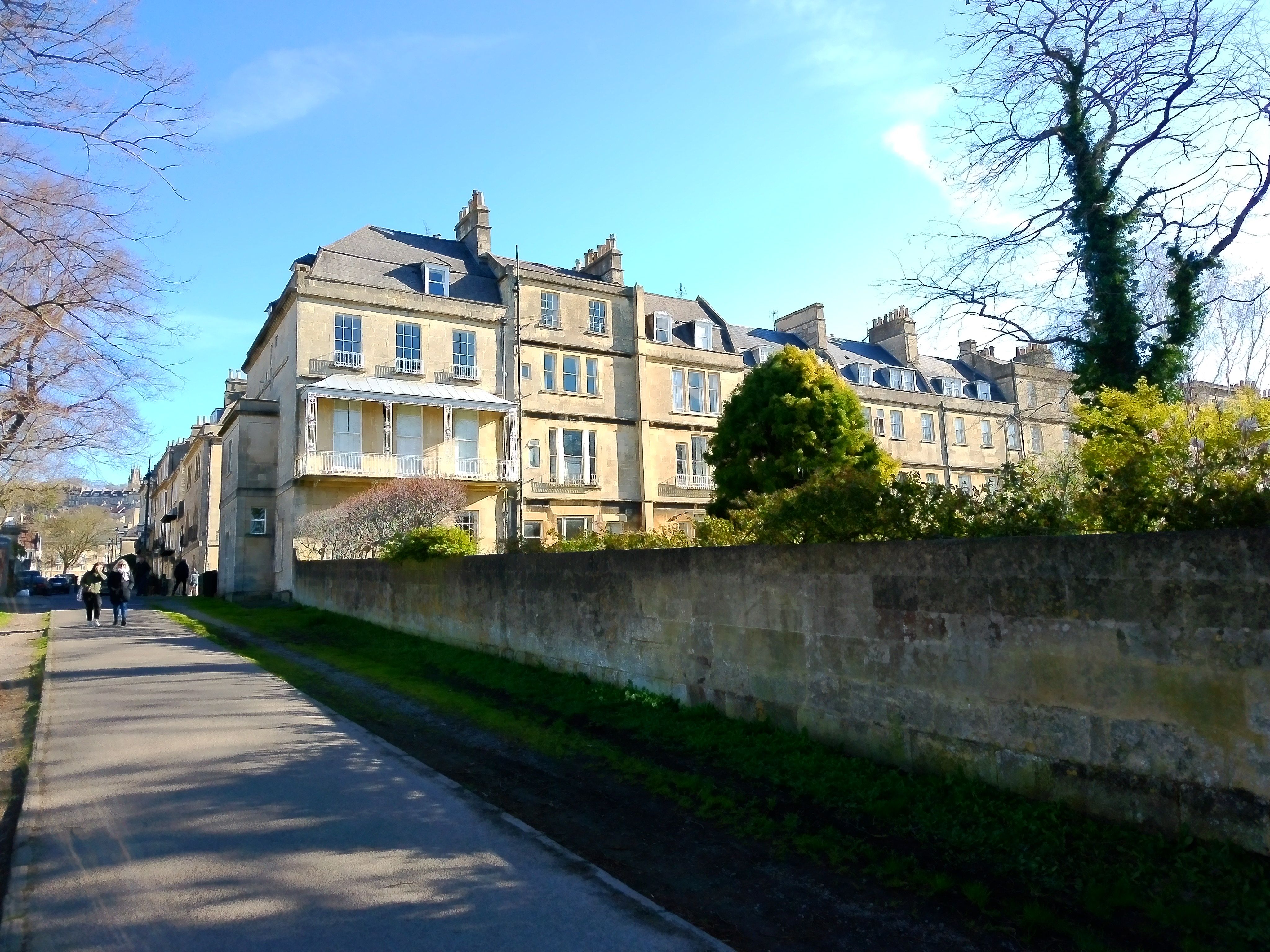 Yashica FX-D S300 sample shot