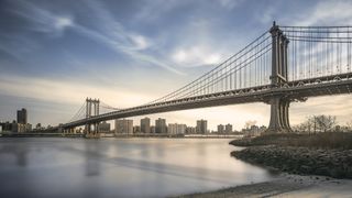 Manhattan bridge Spans East river In New York City