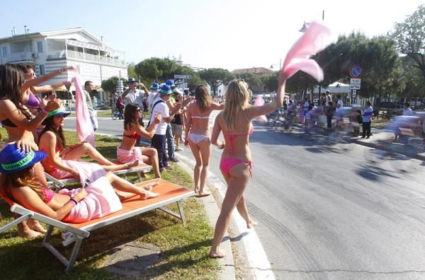 Some scantily clad Liquigas fans were out in force to cheer on the riders.