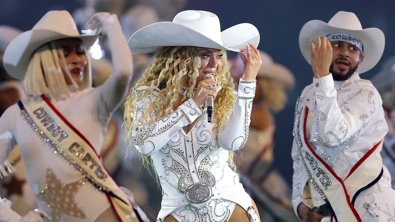 Beyoncé performs during the halftime show for the game between the Baltimore Ravens and the Houston Texans at NRG Stadium on December 25, 2024 in Houston, Texas.