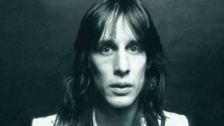 Todd Rundgren posing for a photograph in 1977