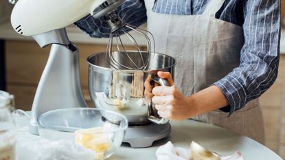 You Need a KitchenAid Stand Mixer Cover - Here's Why