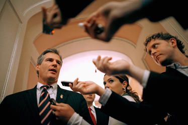 Scott Brown forgot to check a party affiliation on his FEC paperwork