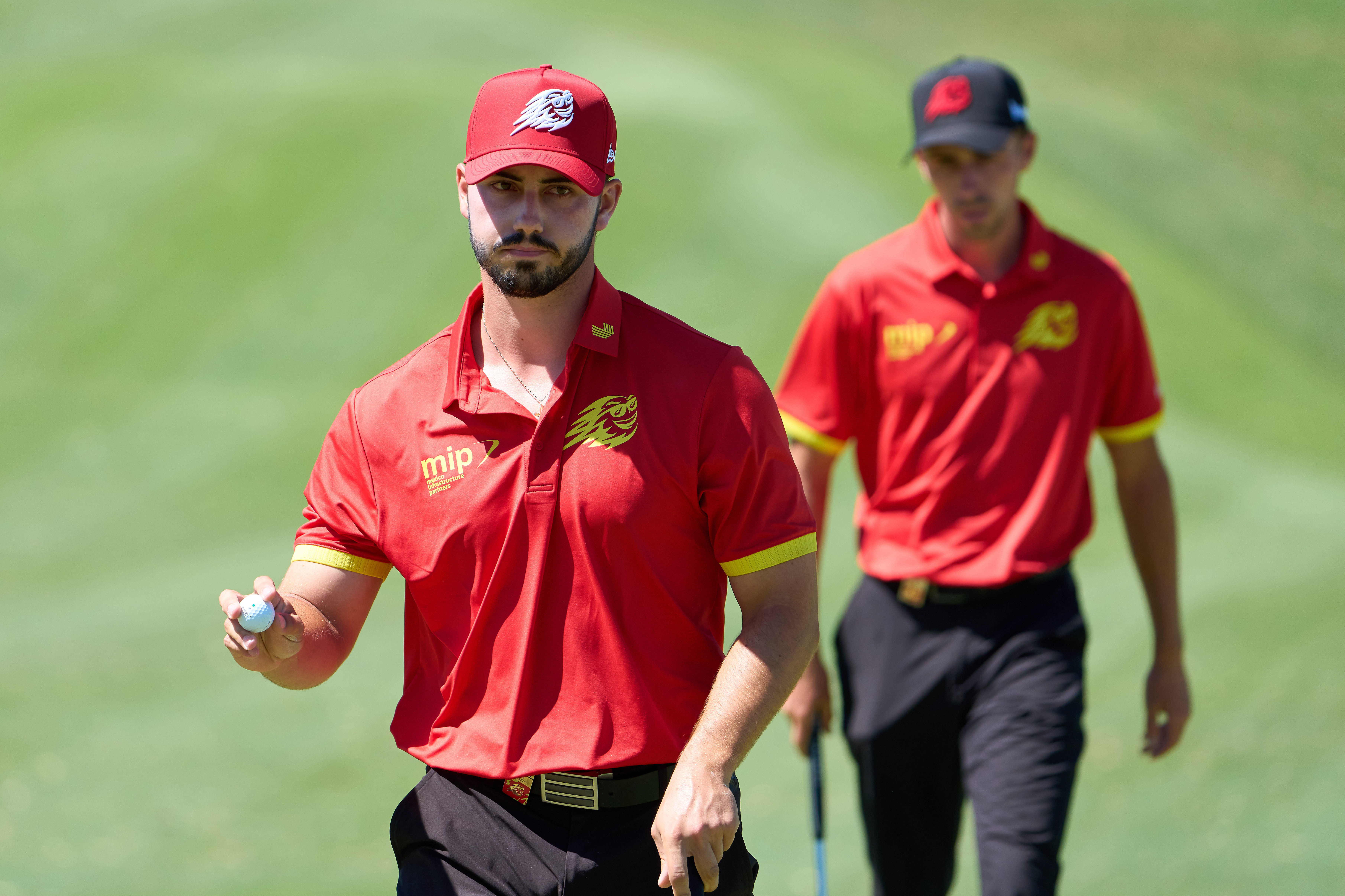 Josele Ballester waves to the crowd
