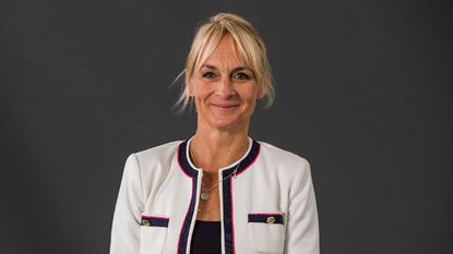 Louise Minchin