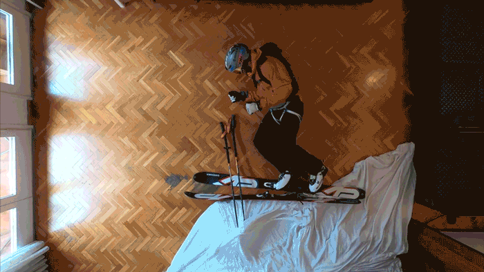 Photographer wins Crimson Bull Illume 2021 prize skiing within his condominium!