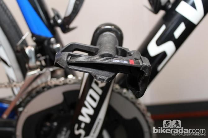 Look's K&eacute;o Blade pedals use a carbon leaf spring for engagement tension