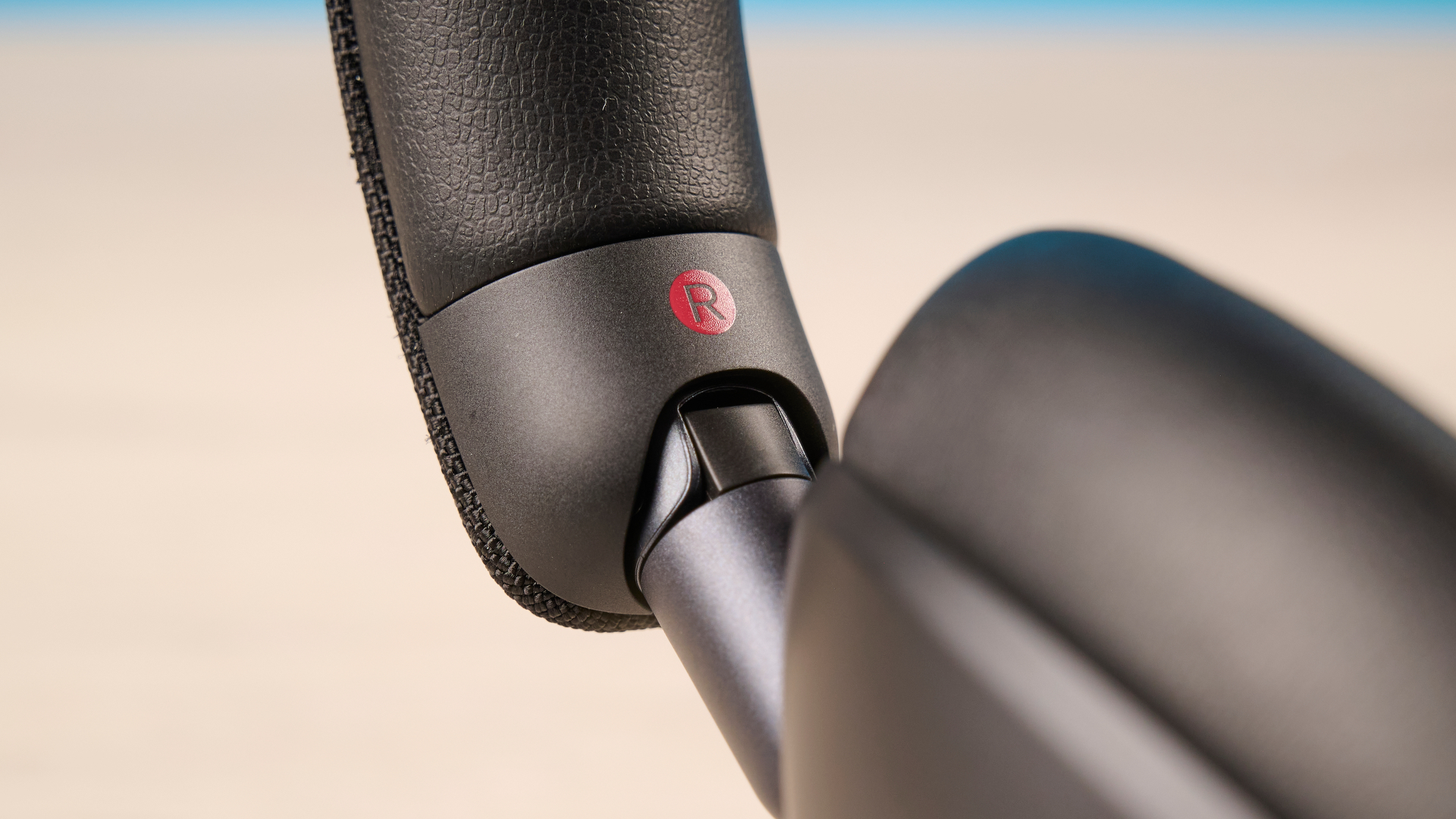 Black EarFun Wave Pro X over-ear headphones