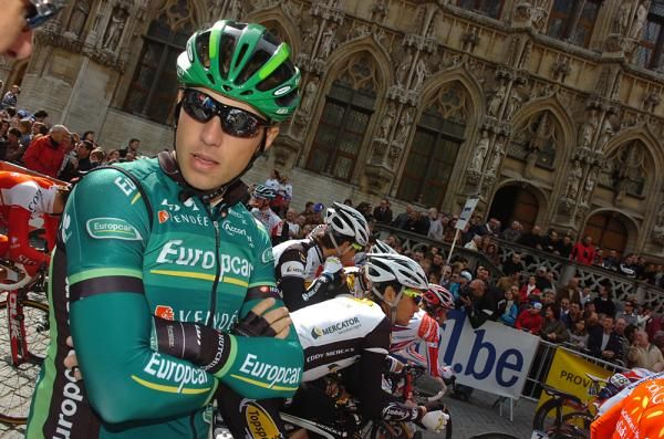 David Veillieux (Europcar) at the start