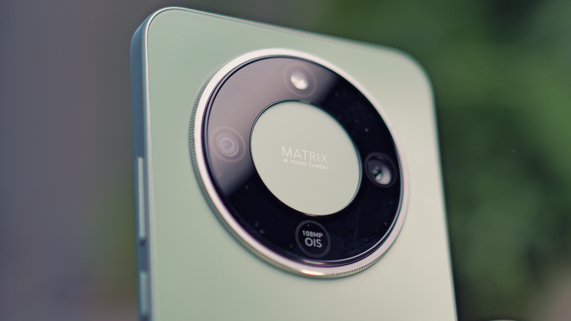 Product shots of the Honor Magic 8 Lite