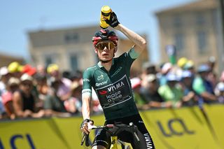 Jonas Vingegaard rides to stage start under police escort as Visma-Lease a Bike's team bus suffers air-con failure in Tour de France heatwave