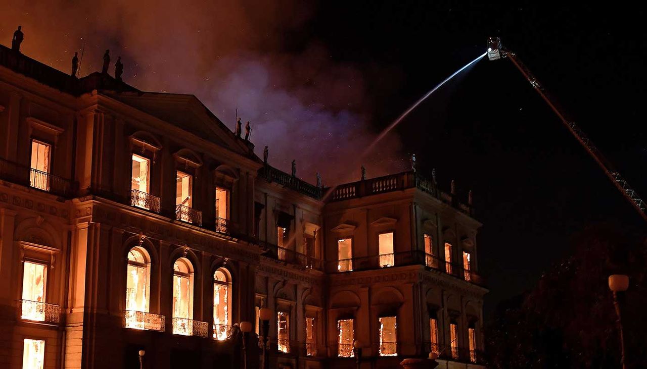 Firefighters battle to save Brazil’s National Museum from a large blaze