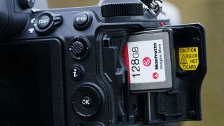 Manfrotto Professional CFexpress Type B card review