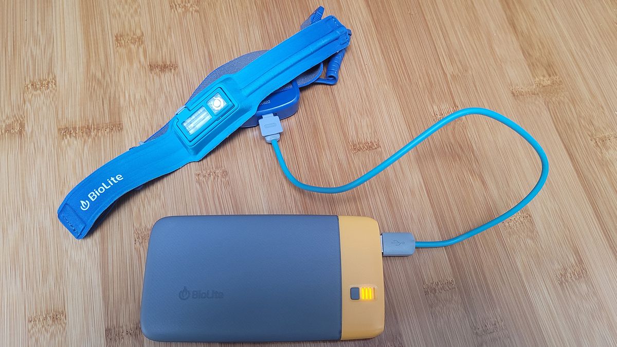 The BioLite Charge PD 40 charging a BioLite Headlamp 425