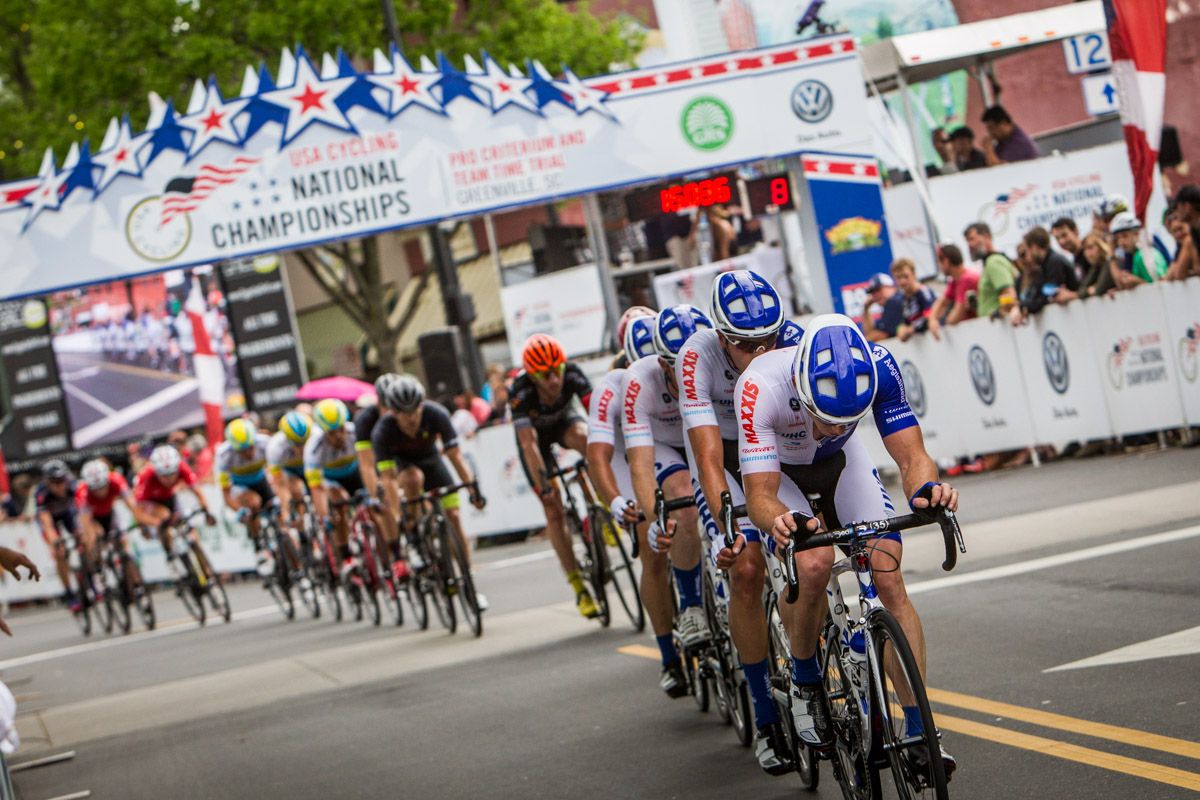 UnitedHealthcare comes to the front with 8 laps to go
