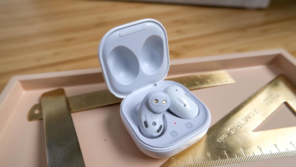 Samsung Galaxy Buds Live Review Toms Guide