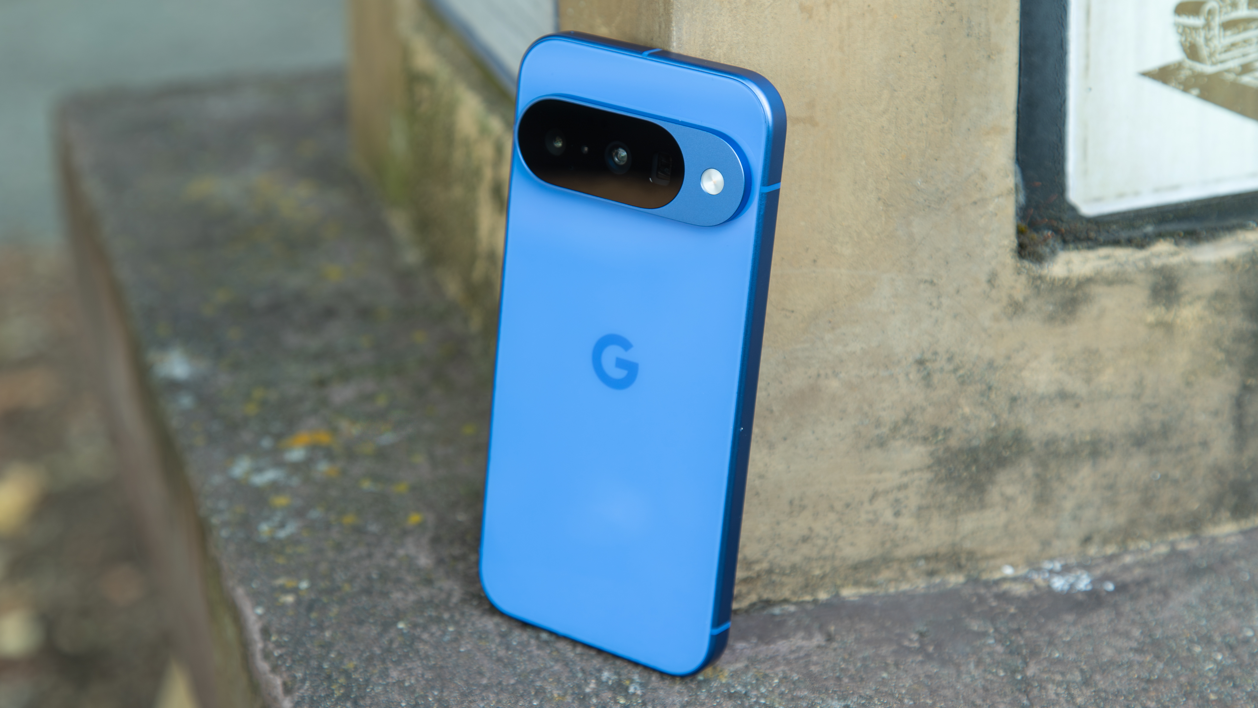 Pixel 10 leaning against a pillar