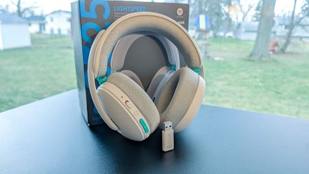 Logitech G325 Lightspeed Wireless Gaming Headset