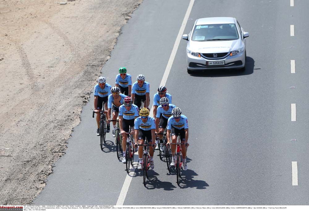 The Belgian riders naturally formed an echelon in the wind
