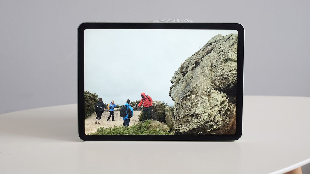 How to turn your iPad into a digital photo frame TechRadar