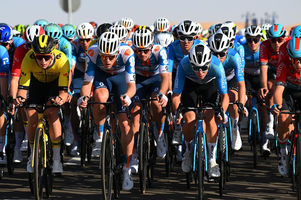 The speed was high on stage 1 of the 2024 UAE Tour