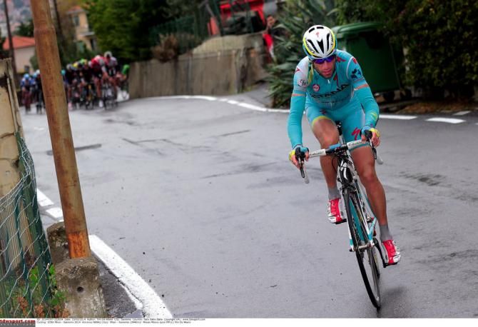 Vincenzo Nibali (Astana) went on the attack on the Cipressra