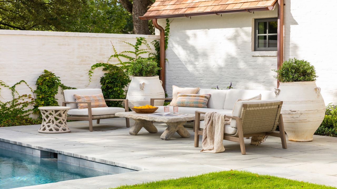 Neutral outdoor furniture