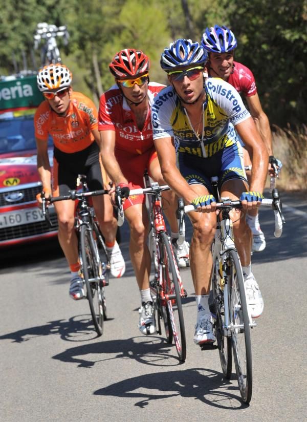 Johnny Hoogerland leads the break.
