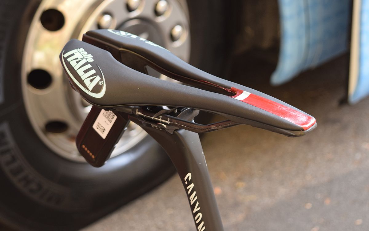 Doswett opts for a Selle Italia SP-01 saddle