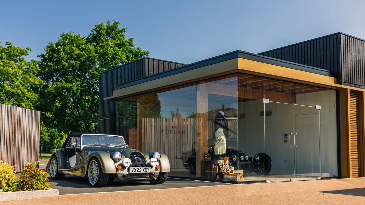 Tour the Morgan Motor Company’s Worcestershire factory