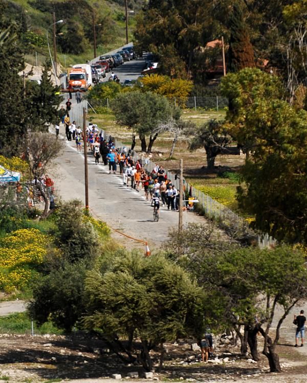 Looking down on the feedzone during the men's race