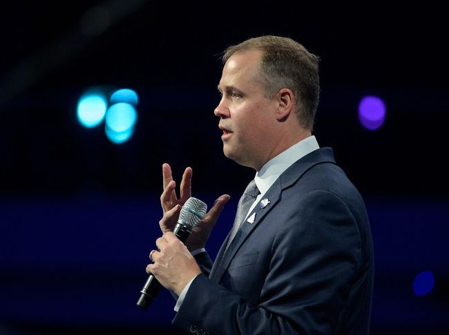 NASA Chief Keeps Saying 'Pluto Is a Planet' Because It's a Complex, Amazing World