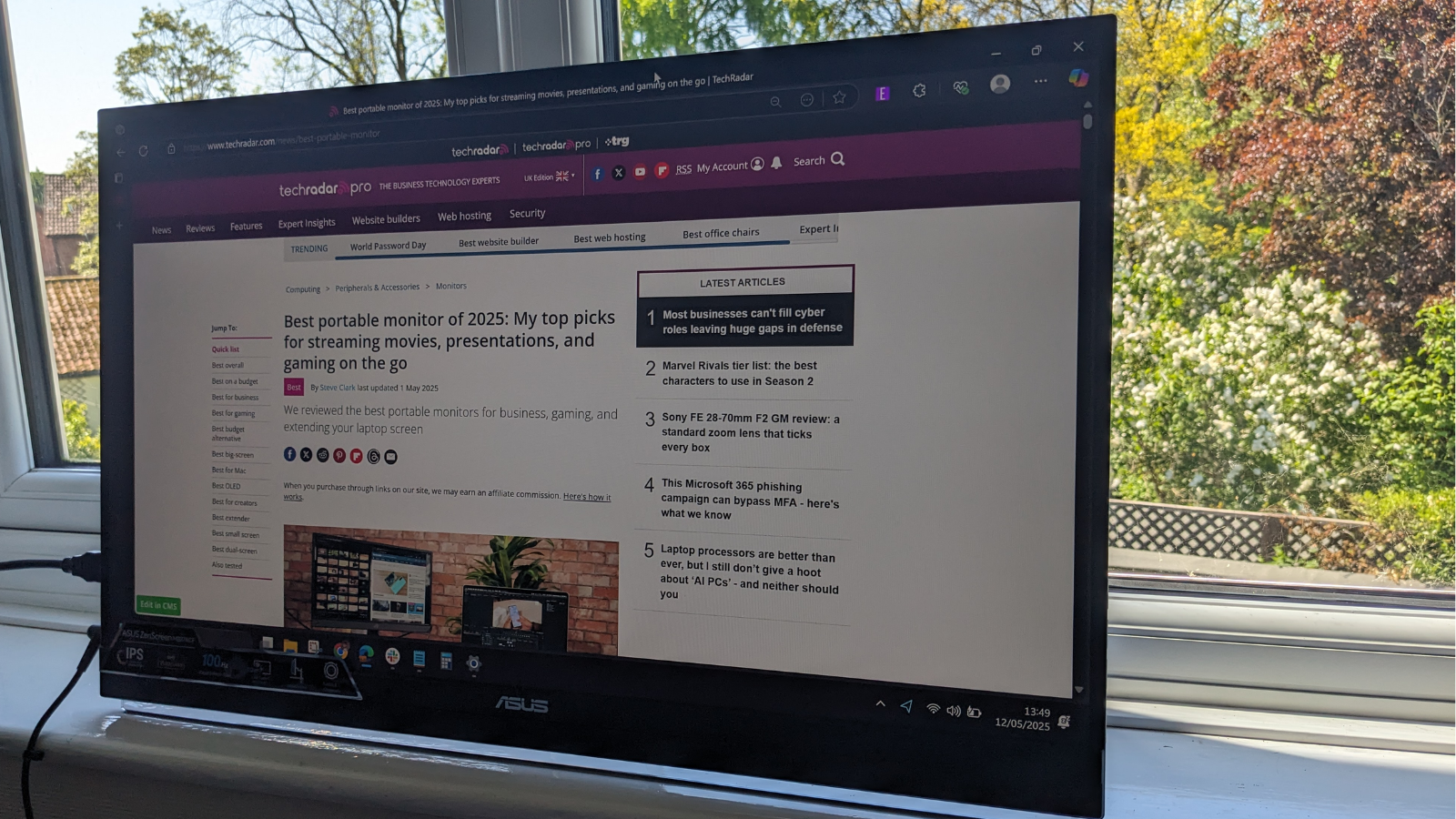 Asus ZenScreen MB27ACF during our review