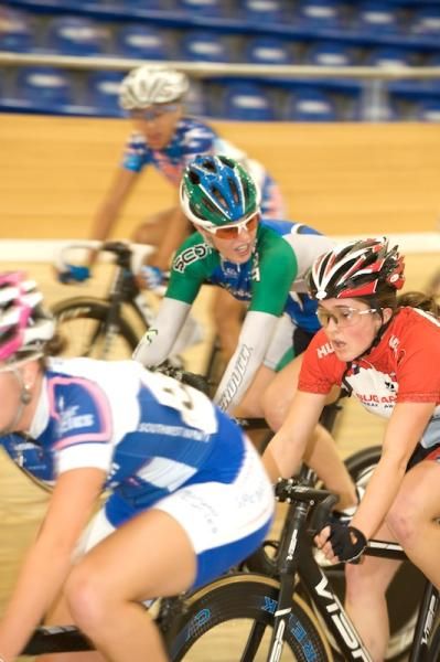 Colleen Hayduk (Verducci/Breakaway) keep a close eye on the competition in the woman's scratch race.