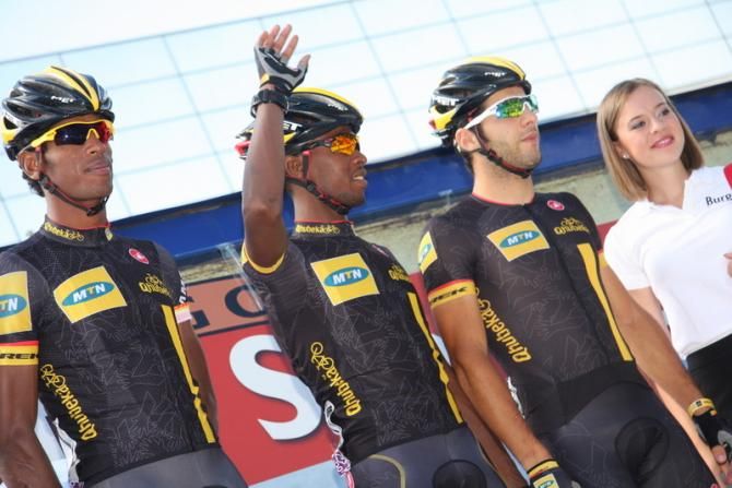 Tsgabu Grmay (MTN) salutes from the stage