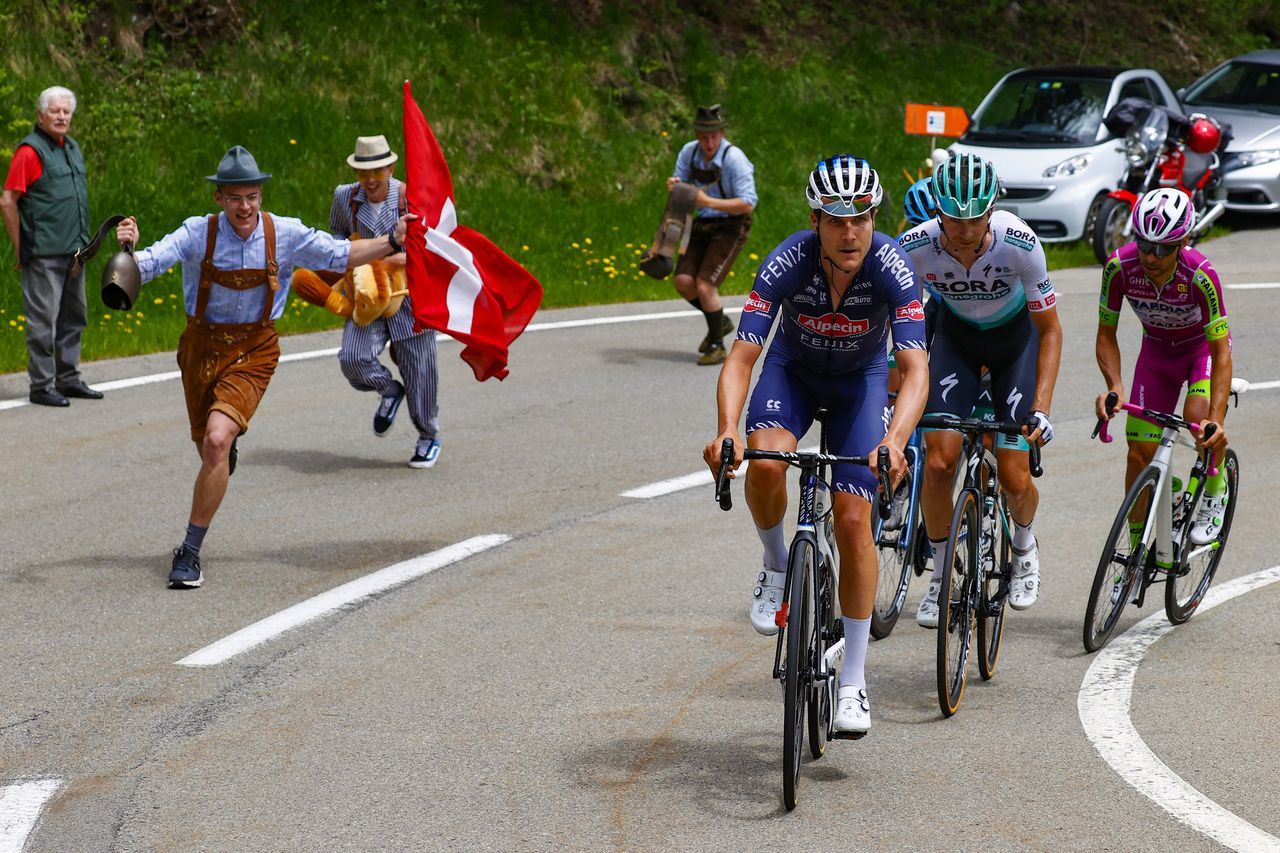 Giro d'Italia 2021 - 104th Edition - 20th stage Verbania - Valle Spluga - Alpe Motta 164 km - 29/05/2021 - Louis Vervaeke (BEL - Alpecin-Fenix) - Felix Grossschartner (AUT - Bora - Hansgrohe) - photo Luca Bettini/BettiniPhoto&Acirc;&copy;2021
