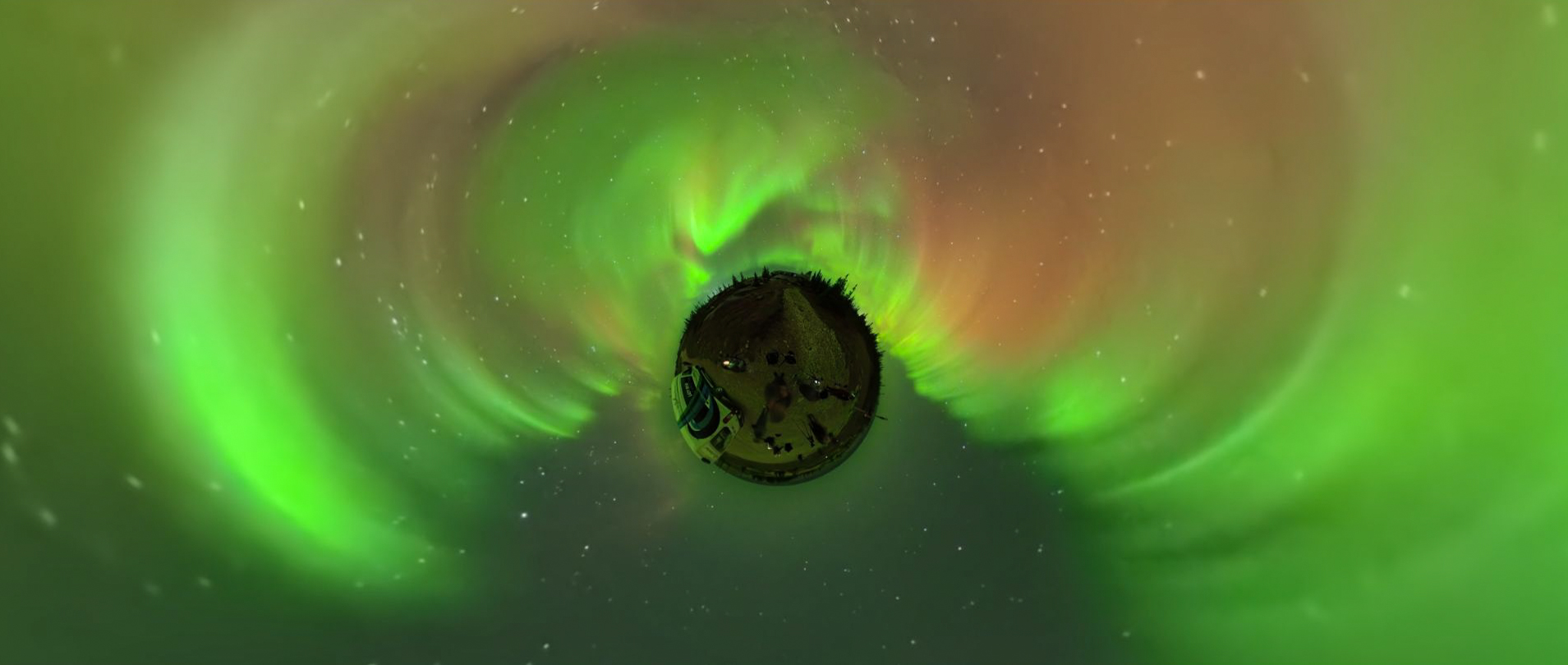 Shooting the Northern Lights in Canada with an Insta360 X5 360 camera