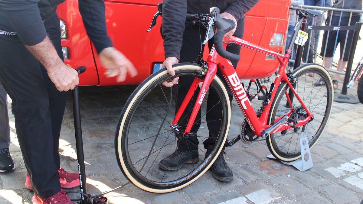 Greg Van Avermaet was one of the few riders on the new Shimano Dura-Ace 9100 wheels