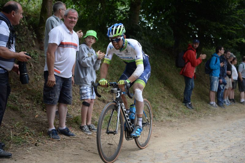 Michael Matthews (Orica-GreenEdge) was bandaged up